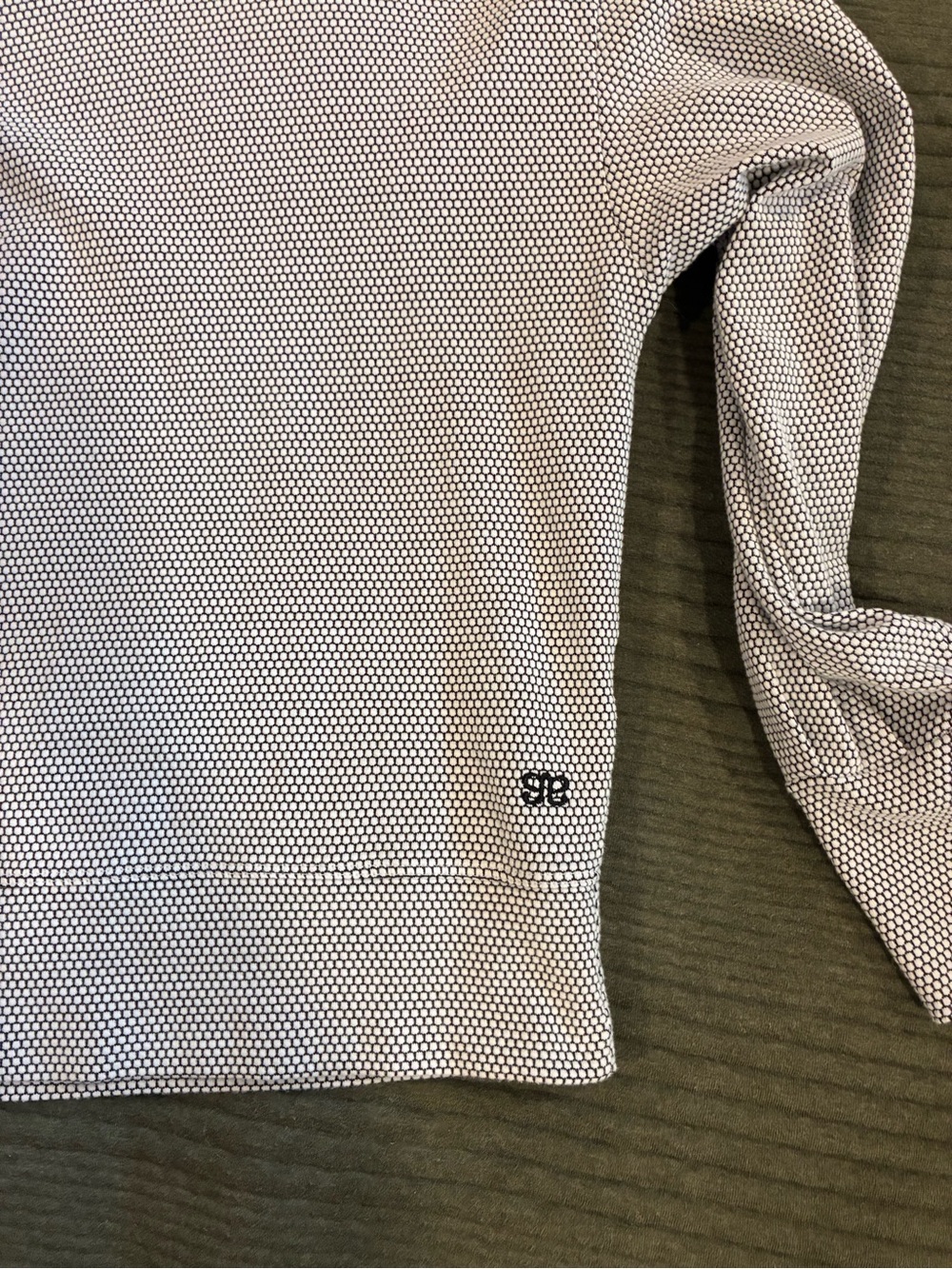 Albion Fit Serena Honeycomb Top – Size Small - Picture 6 of 9
